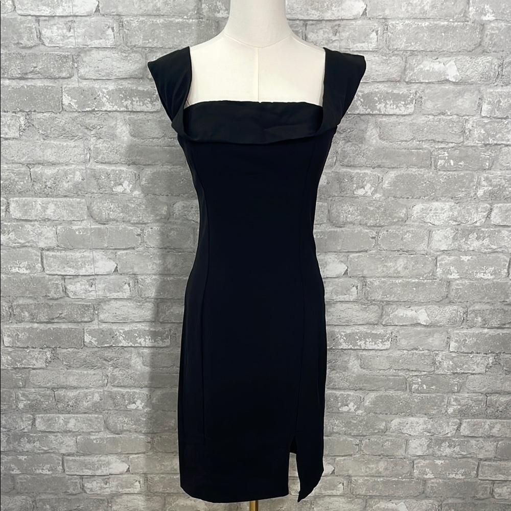 Line & Dot Black Sheath Mini Dress with Slit